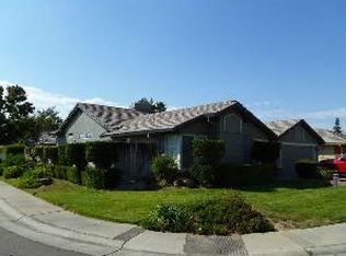 694 Summit Lakes Way, Galt, CA 95632