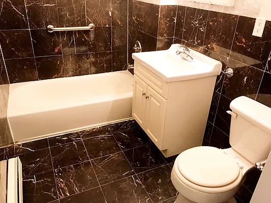 Rented by NY Space Finders Inc. | media 5