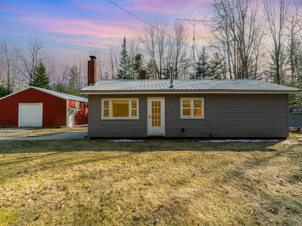 1323 W Boehm Rd, West Branch, MI 48661
