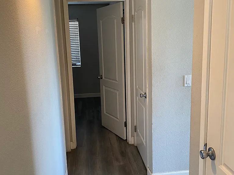 646 Nebraska Ave #8 — Photo 12
