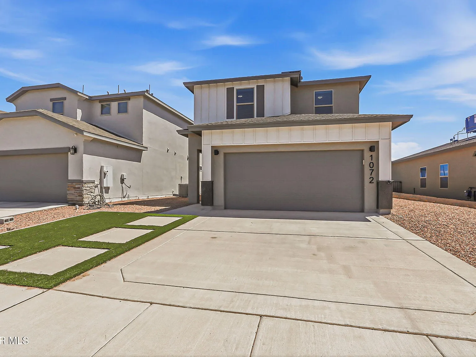 4 bed, 2.5 bath, 1743 sqft, $2,150 — Photo 2