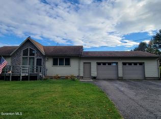 618 Kennedy Rd, Brackney, PA 18812