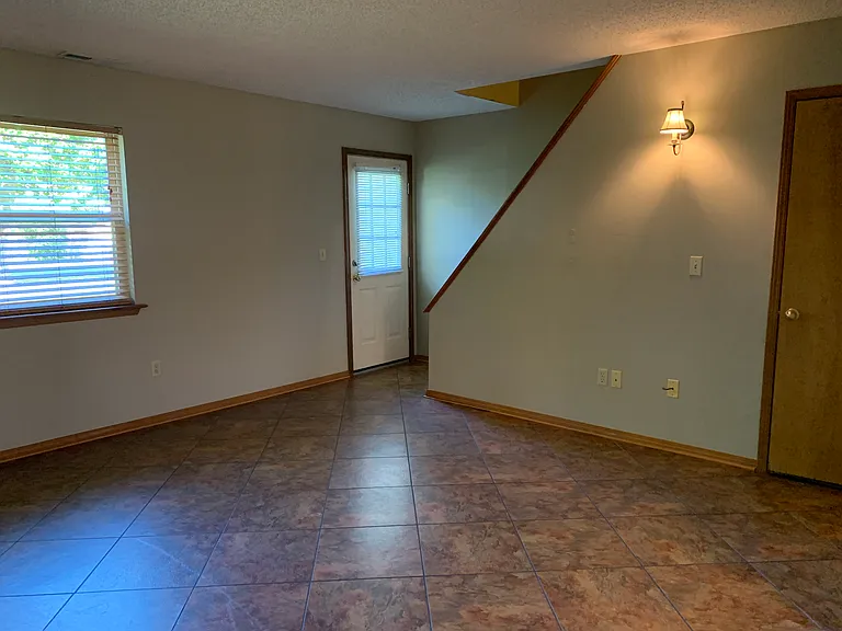 460 N Garrett St #A — Photo 7
