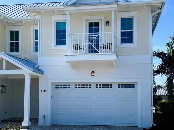 101 Royal Palm Circle, Tequesta, FL 33469