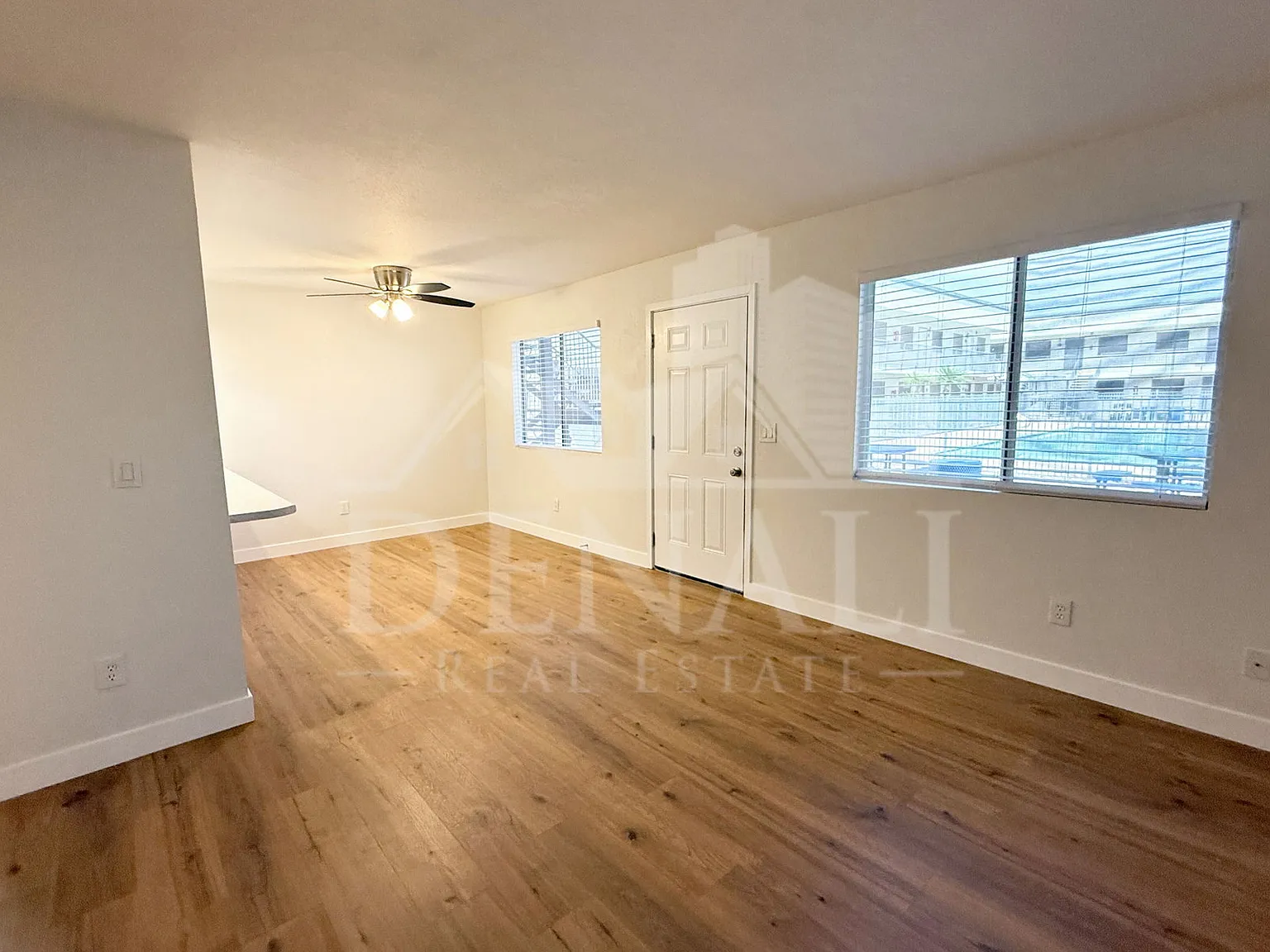 2 bed, 2.0 bath, 836 sqft, $995 — Photo 4