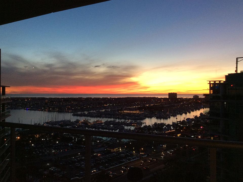 2nd image of 13600 Marina Pointe Dr Unit 1915