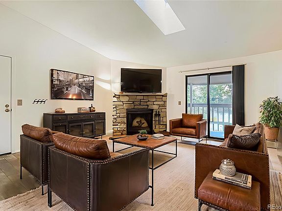 3rd image of 8225 E Fairmount Drive Bldg 4 #204