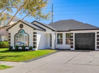 12610 Rio Bravo St, Rosharon, TX 77583