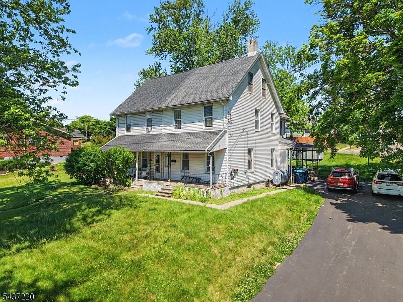 1st image of 700 Vulcanite Ave