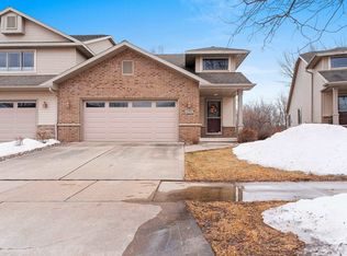 1240 Prairie Falcon Trl, Green Bay, WI 54313