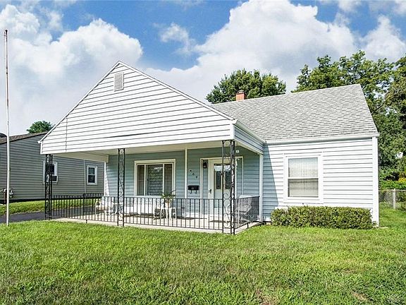 2nd image of 409 Alexander Dr