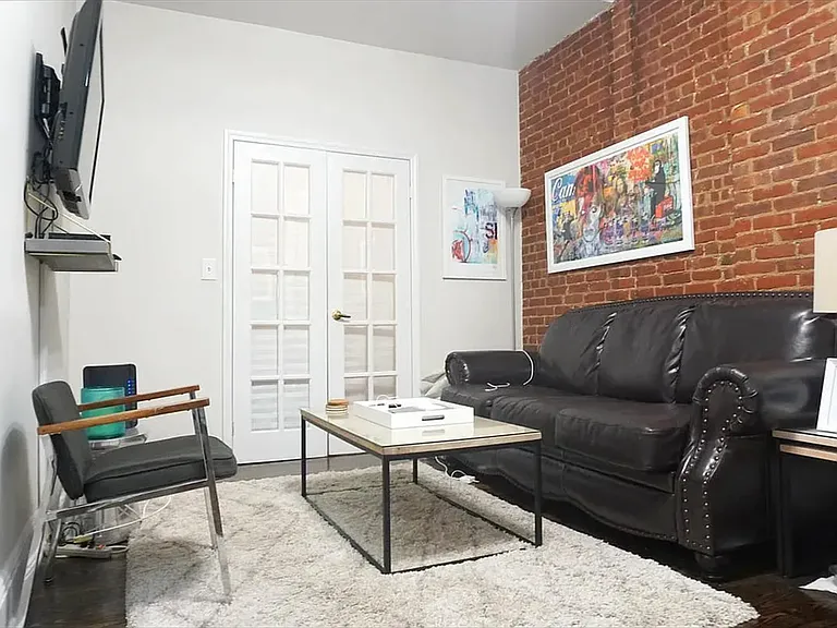 330 E 73rd St #4 — Photo 2