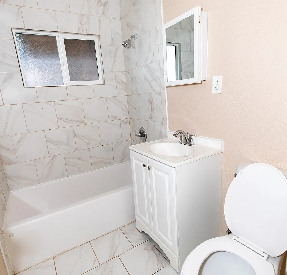 2 bed, $1,945 — Photo 3