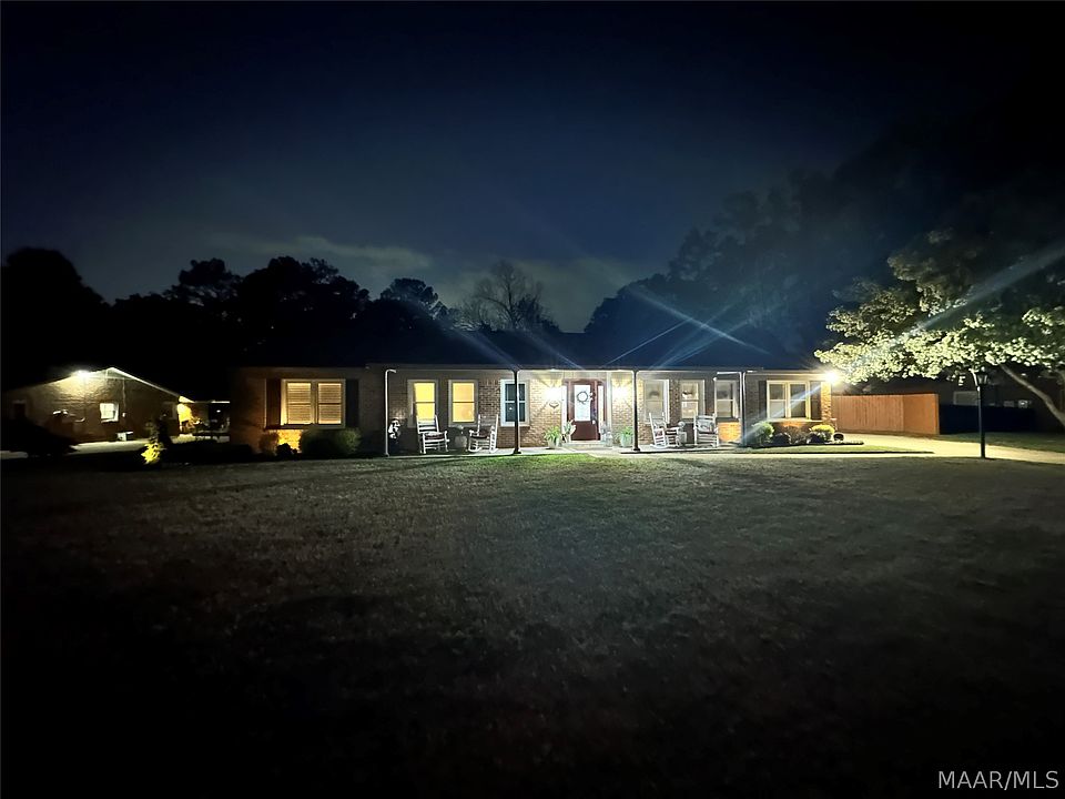 1st image of 104 Tuckabatchee Ct