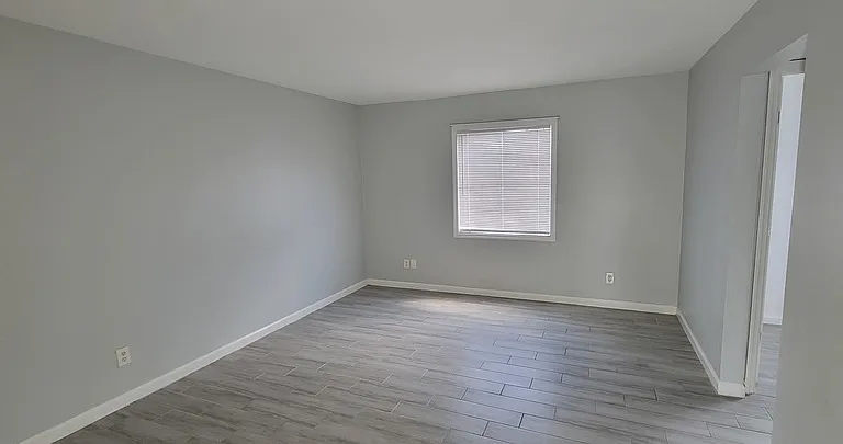 237 Seahorse Dr SE #B — Photo 8