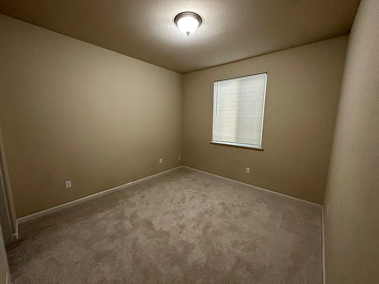 1858 Sierra Rd — Photo 6