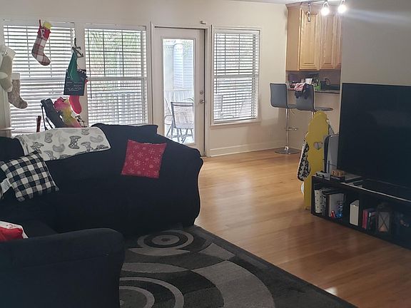 3rd image of 3434 Blanding Blvd Unit 217