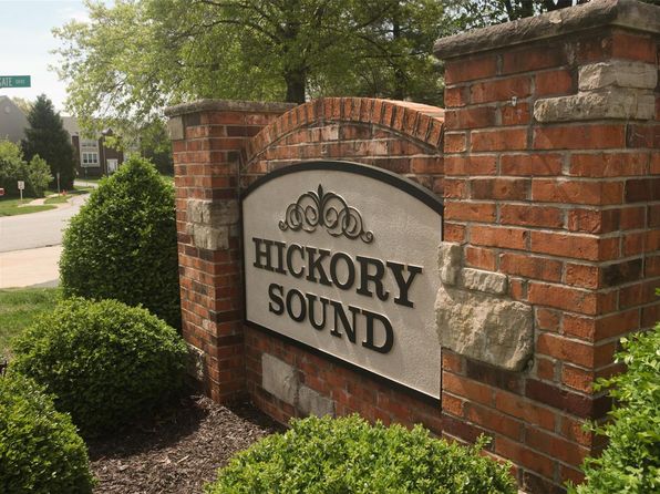 1340 Holgate Dr UNIT F2, Ballwin, MO 63021