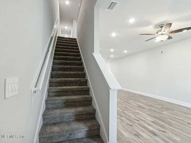 95337 Katherine St — Photo 44