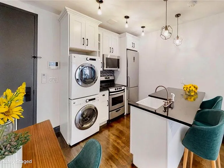 119 Kent Ave #3 — Photo 3