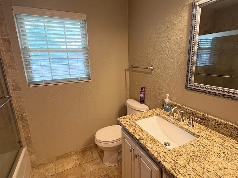 3700 Dallas St — Photo 13