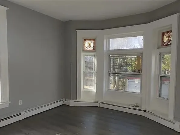 119 S Clark St #B, Newburgh, NY 12550