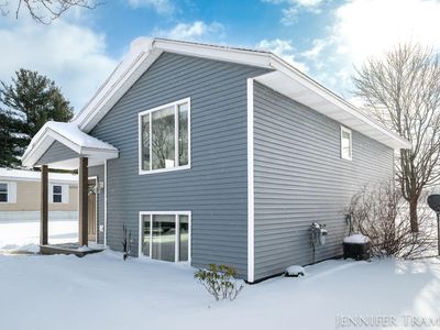 230 W Oak St NE, Sand Lake, MI, 49343