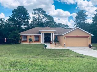 12034 Labrador Duck Rd, Weeki Wachee, FL 34614