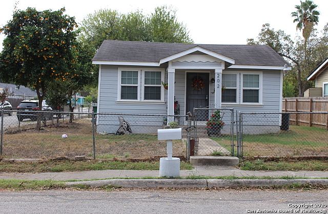 1st image of 202 Elks Dr