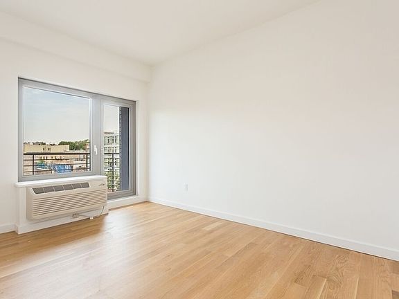 2nd image of 500 Sterling Pl APT 4C