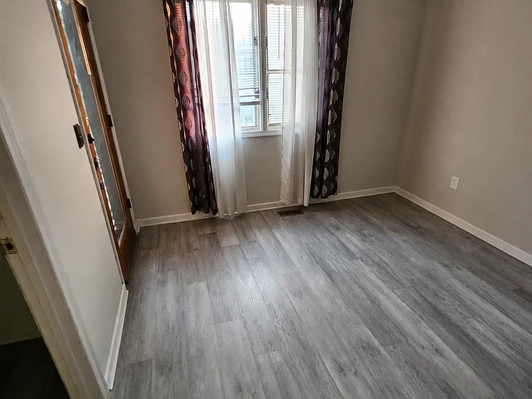 152 George St — Photo 12