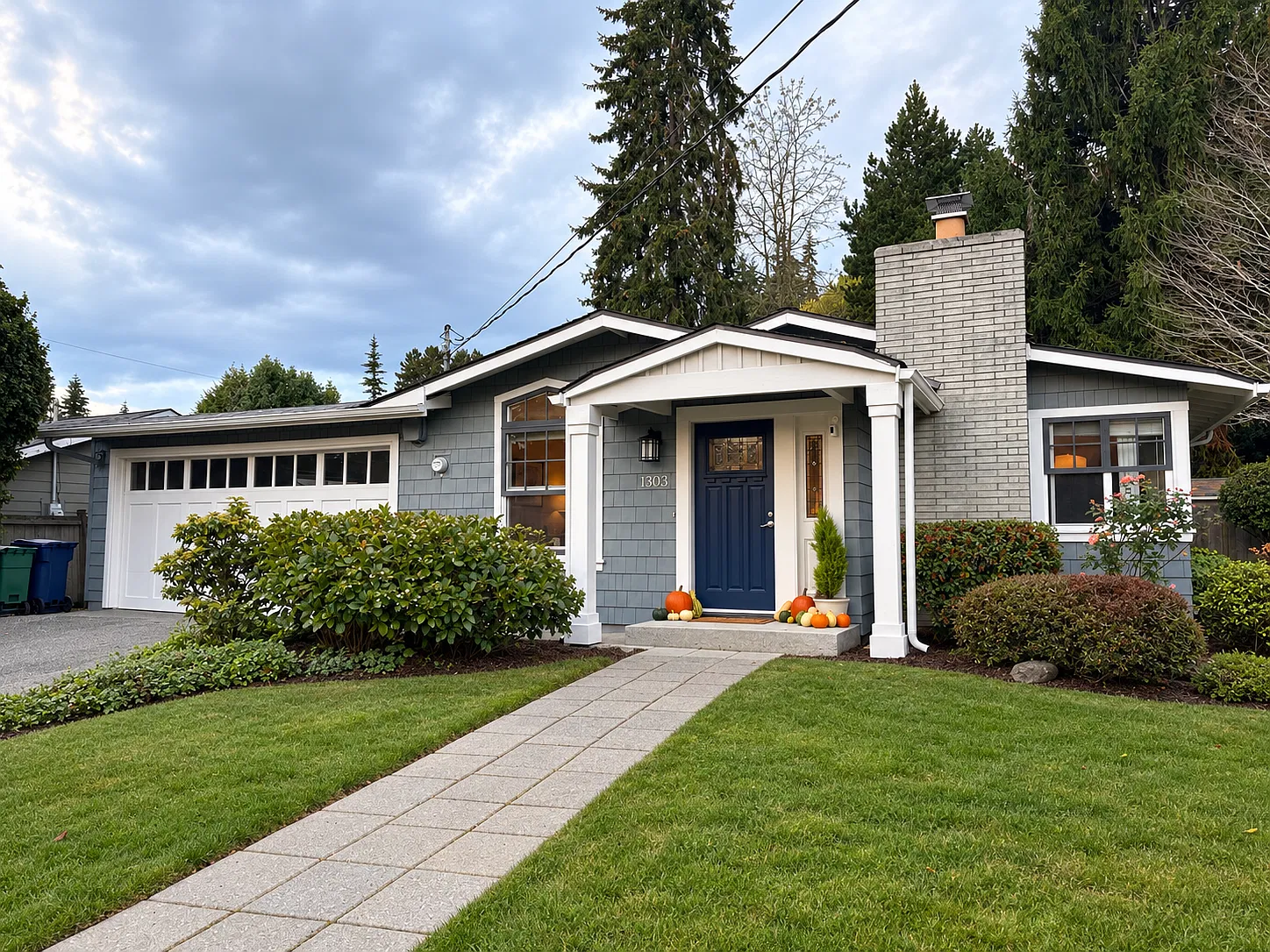 3 bed, 1340 sqft, $4,395 — Photo 1