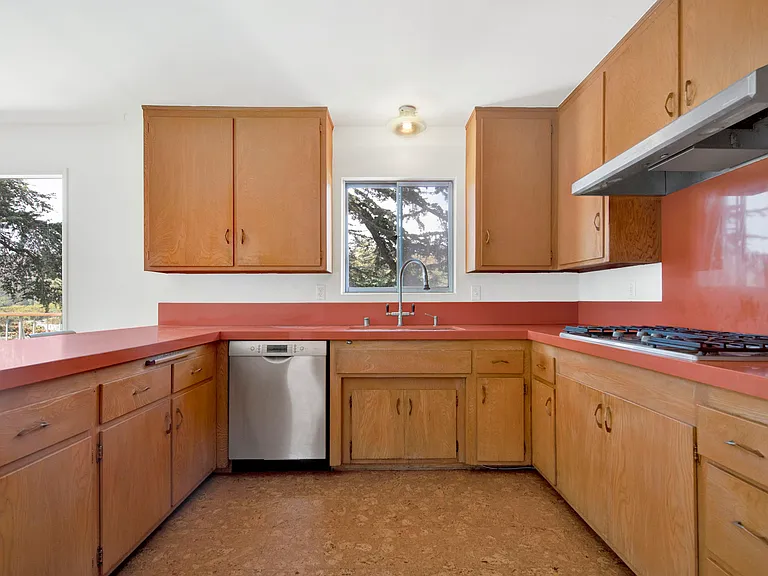 1827 Oak Tree Dr — Photo 7