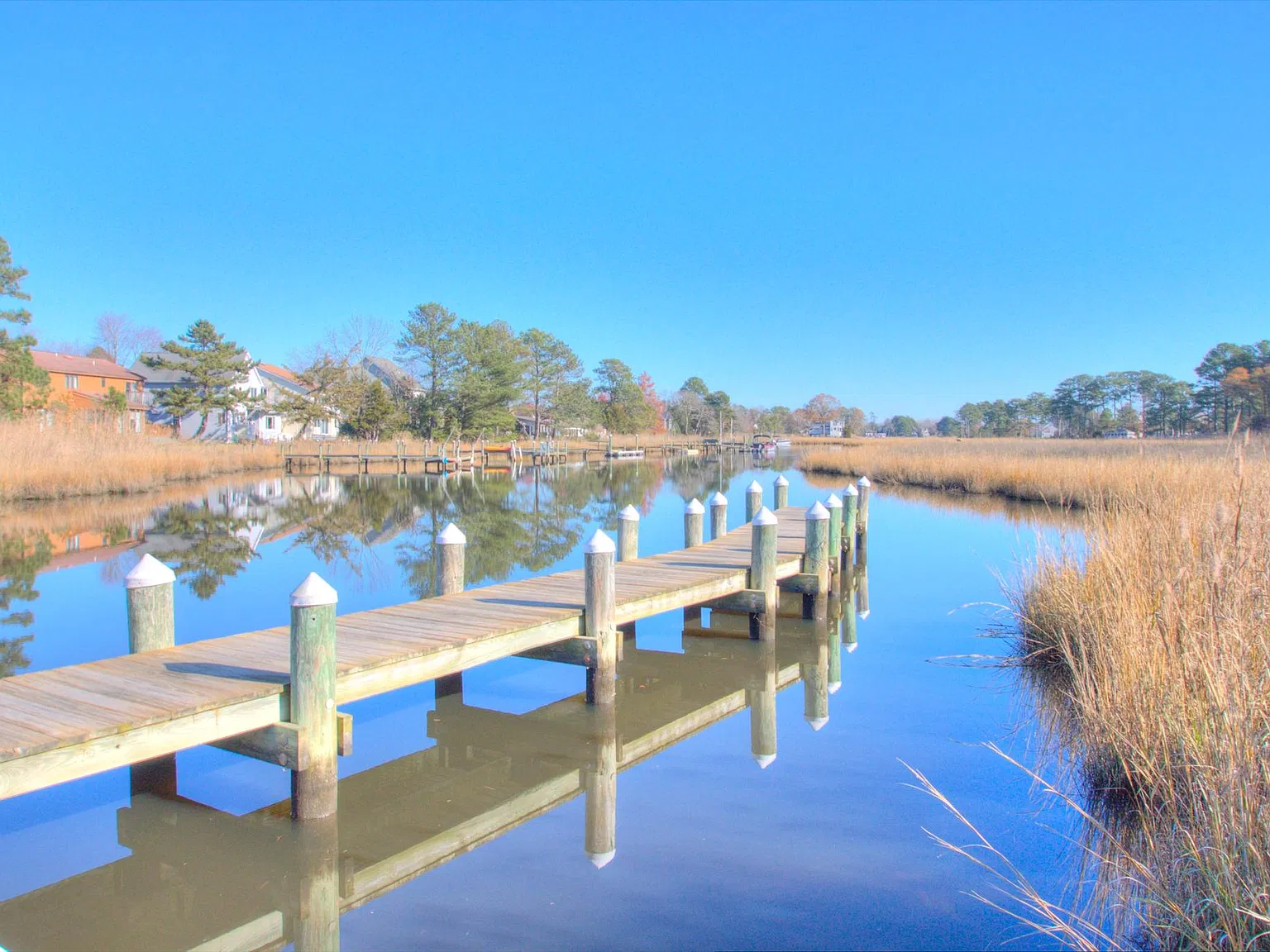 4 bed, 3.5 bath, 2300 sqft, $1,736 — Photo 1