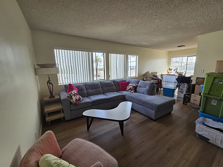 1220 S Leland St #3 — Photo 11