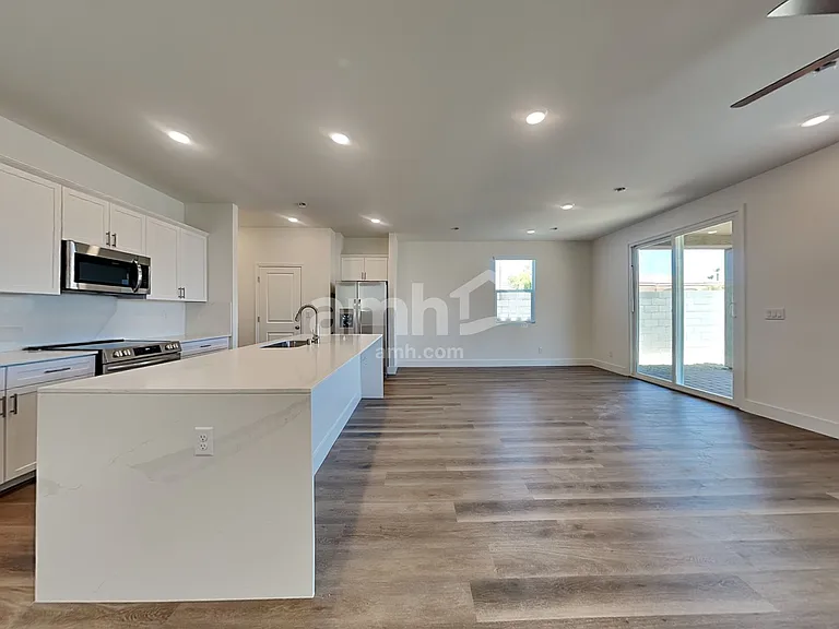 4206 Halo Hollyhock St — Photo 5