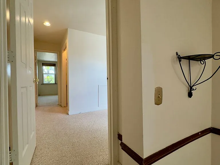 331 S Ann St — Photo 13