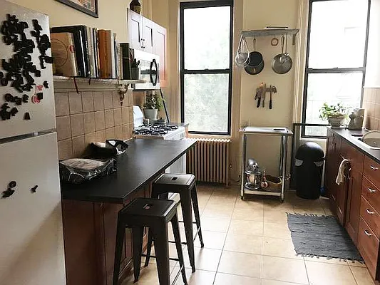 Rented by Ulas Real Estates Inc | media 12