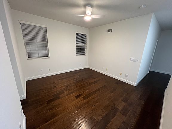 5th image of 2065 Ward St