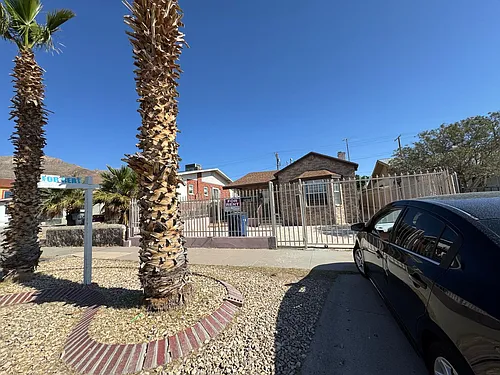 2809 Savannah Ave Photo 1