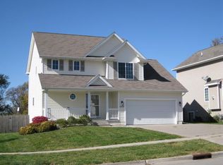 1223 S 3rd St, Indianola, IA 50125