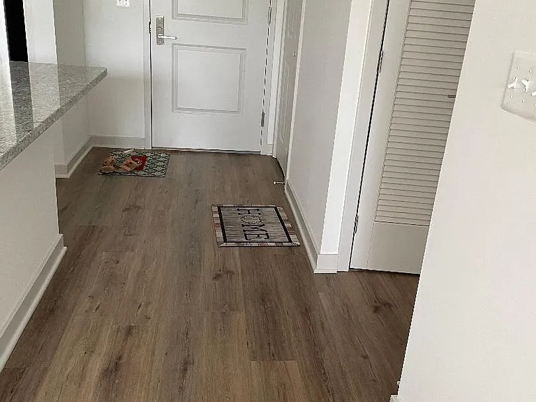 10755 Fairgrounds Dr #112 — Photo 2