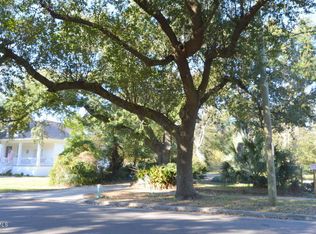 3320 11th St, Gulfport, MS 39501