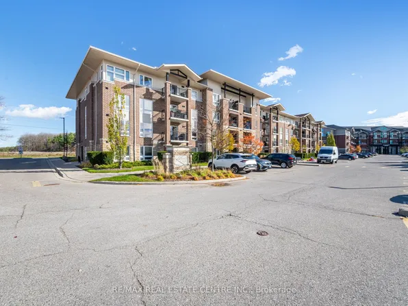 45 Kingsbury Sq #409, Guelph, ON N1L 0L2