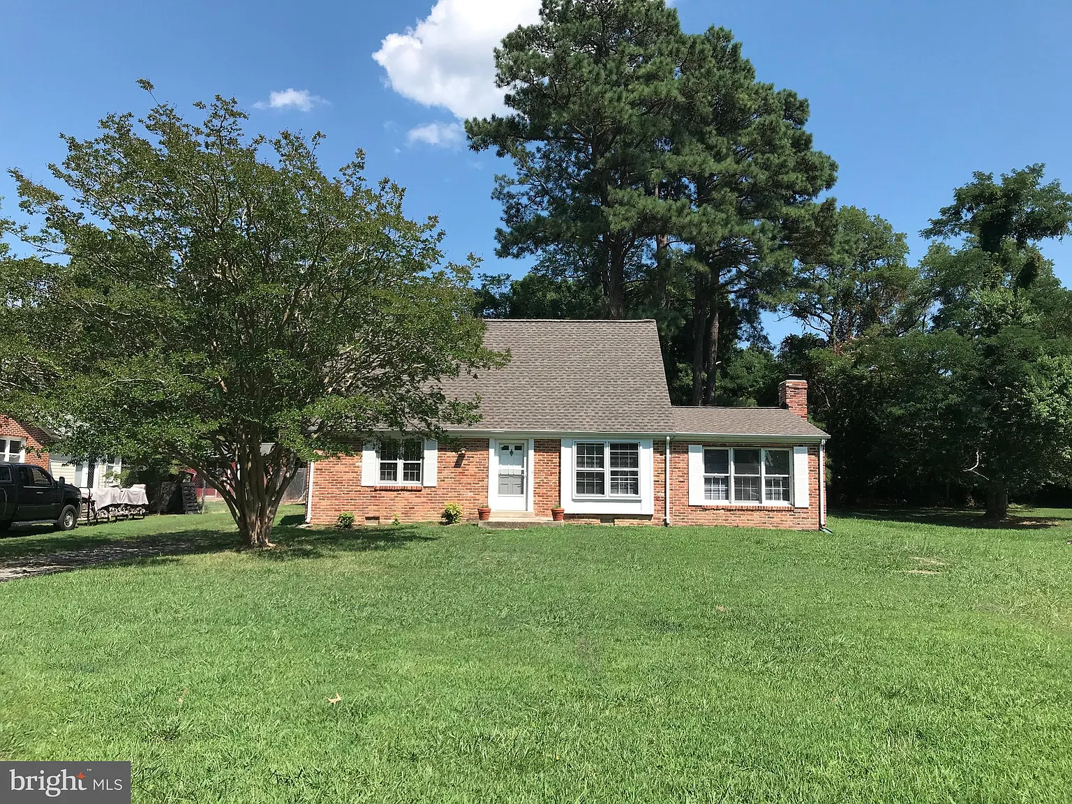 15480 Matthews Manor Rd photo 1