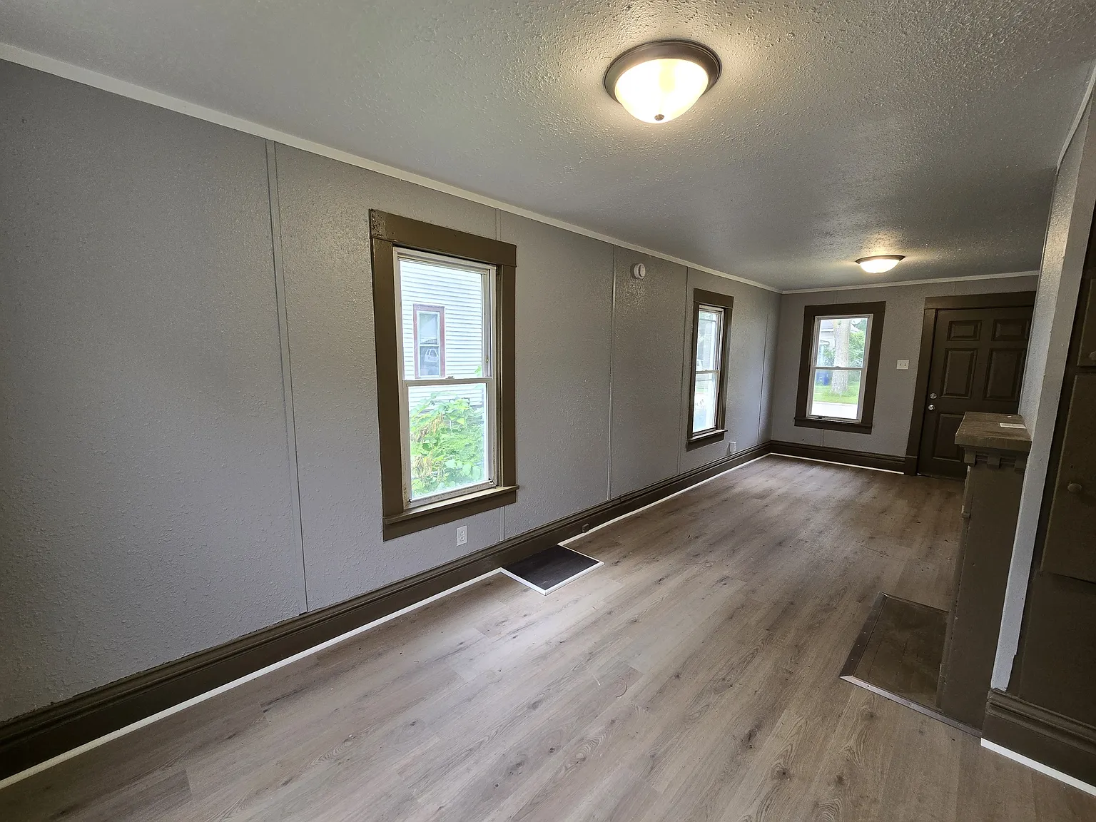 716 Fowler Street - 1 — Photo 4