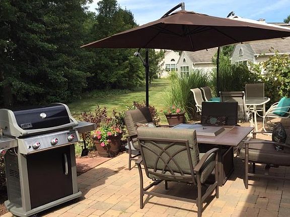 5th image of 8955 Ashwood Ct