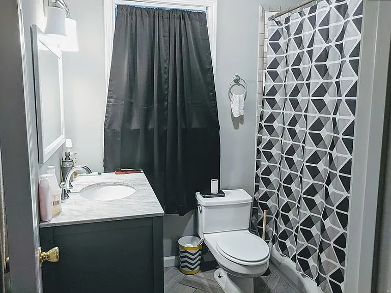 22 W Cromwell St — Photo 10
