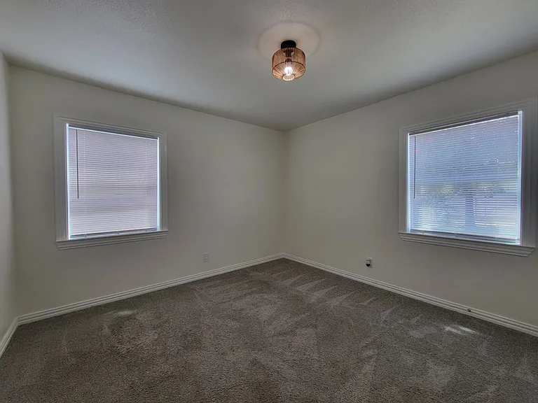 620 Lacewood Dr — Photo 10