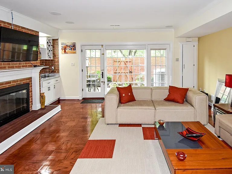 5153 Westbard Ave #15 — Photo 34